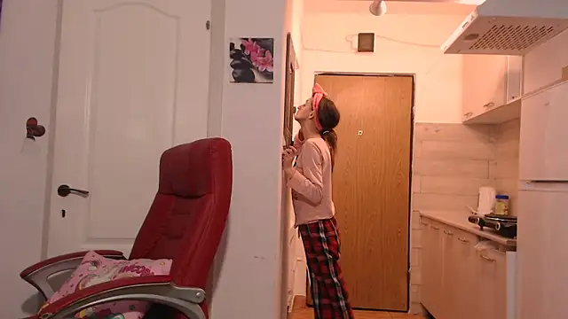 simyhvn online show from 02/10/26, 05:11