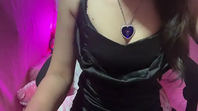 Queen Angelena online show from 02/01/25, 07:44