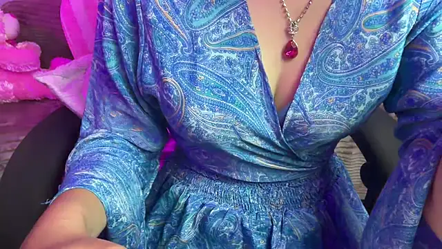 Snapshot of Queen_Angelena chatting on 03/08/26, 02:15 Queen Angelena online show from 03/08/26, 02:15