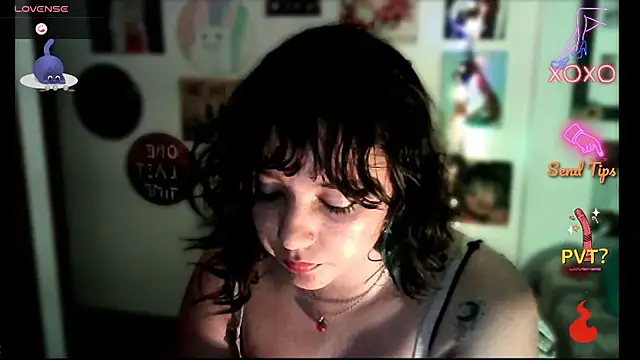 Snapshot of soynanabela28 chatting on 12/05/24, 11:18 soynanabela28 online show from 12/05/24, 11:18
