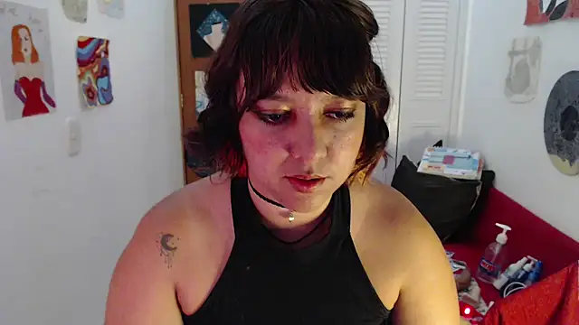Snapshot of soynanabela28 chatting on 10/08/25, 11:02 soynanabela28 online show from 10/08/25, 11:02