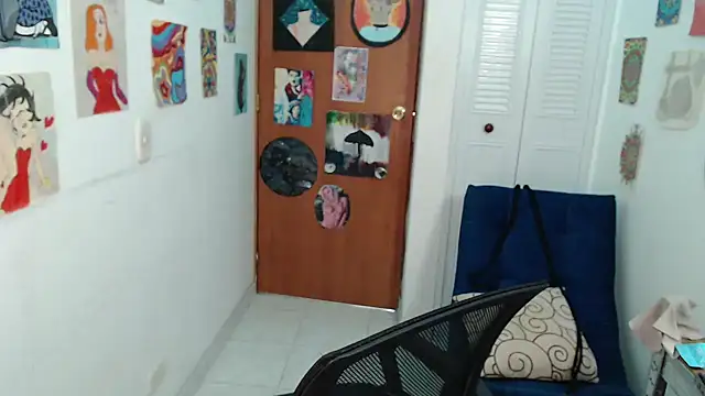 Snapshot of soynanabela28 chatting on 04/01/26, 11:13 soynanabela28 online show from 04/01/26, 11:13