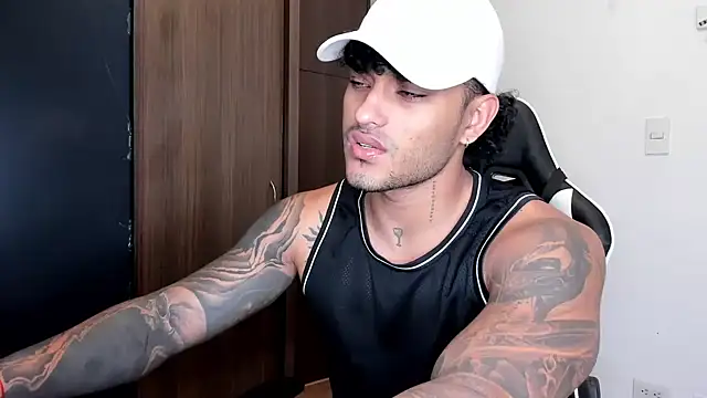 Alessandro Vanni online show from 12/14/24, 12:23