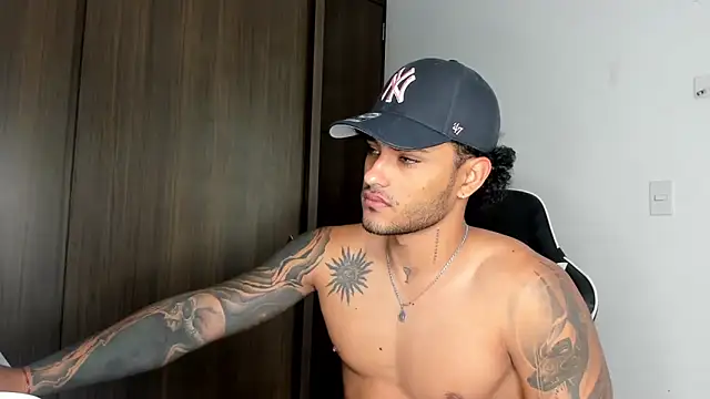 Alessandro Vanni online show from 01/17/25, 01:13