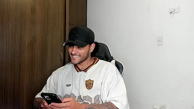 Alessandro Vanni online show from 01/20/25, 01:28