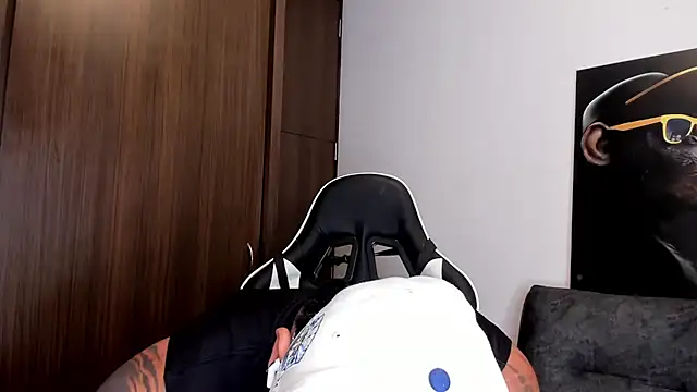 Alessandro Vanni online show from 03/07/25, 02:15