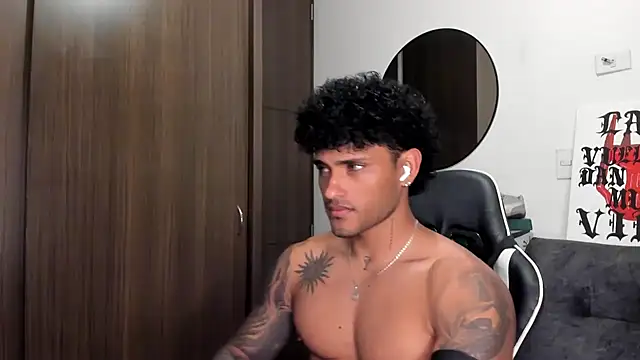 Alessandro Vanni online show from 09/22/25, 01:29