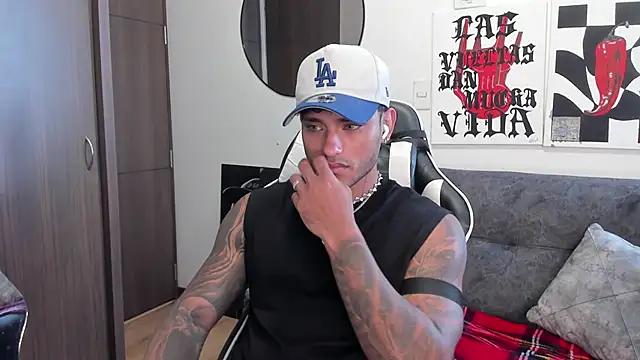 Alessandro Vanni online show from 01/09/26, 01:25