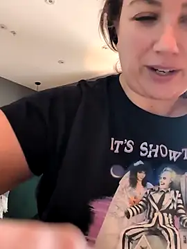 Canadian BBW online show from 01/28/25, 05:35