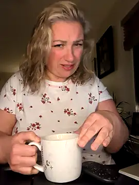 Snapshot of Canadian_BBW chatting on 03/20/26, 12:54 Canadian BBW online show from 03/20/26, 12:54