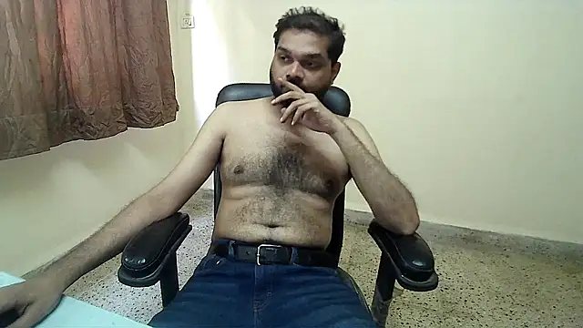 Snapshot of mynastyfuckerr chatting on 05/28/26, 11:18 mynastyfuckerr online show from 05/28/26, 11:18