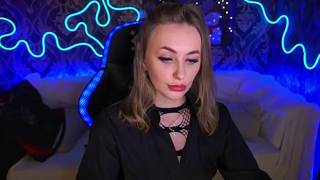 GraceCandy online show from 01/03/25, 09:47