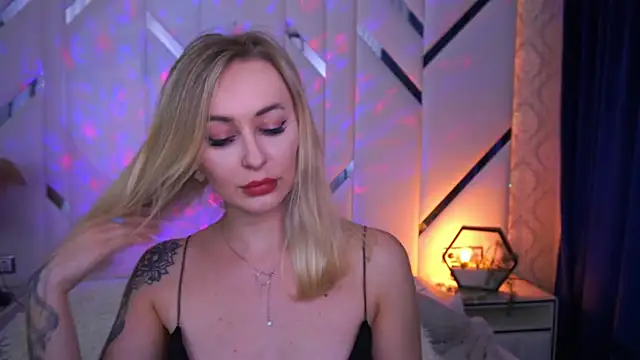 GraceCandy online show from 03/17/25, 10:38