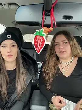 joanaelaa online show from 02/04/25, 12:00