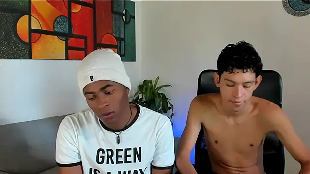 Snapshot of CrissBrownxxx chatting on 09/13/25, 07:02 CrissBrownxxx online show from 09/13/25, 07:02