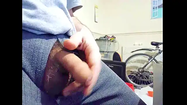 hairyuncut00 online show from 03/02/26, 03:08