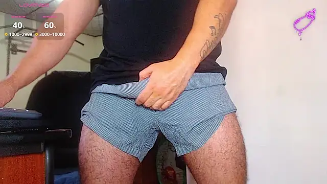 Snapshot of --mAk-- chatting on 03/29/26, 02:39 --mAk-- online show from 03/29/26, 02:39