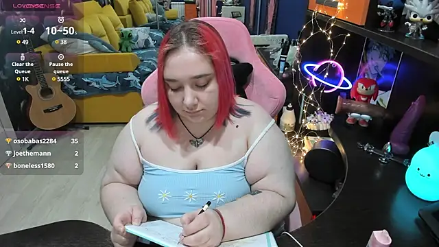 Softie Sofy online show from 03/13/25, 10:47