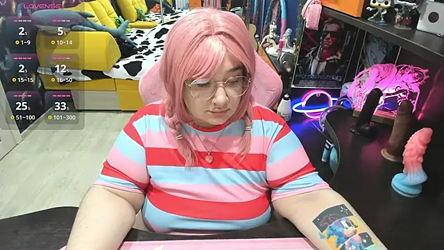 Softie Sofy online show from 11/11/25, 12:32