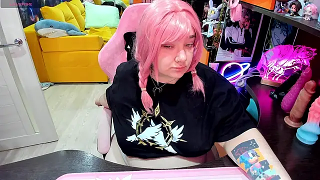 Softie Sofy online show from 05/12/26, 02:19