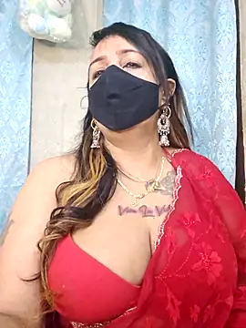 cute-tanvi online show from 11/13/25, 01:15