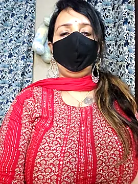 cute-tanvi online show from 02/02/26, 12:37