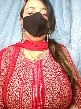 cute-tanvi online show from 03/02/26, 12:35