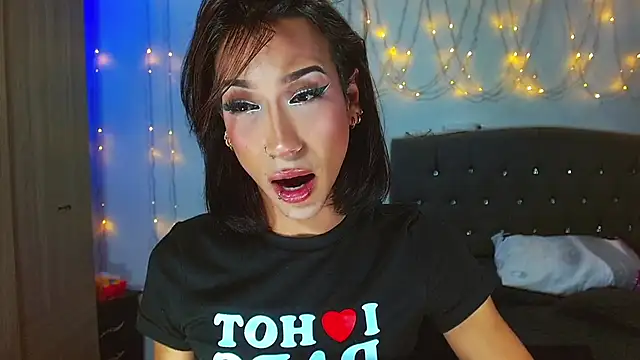 Kenisha Sweet online show from 02/04/25, 05:10