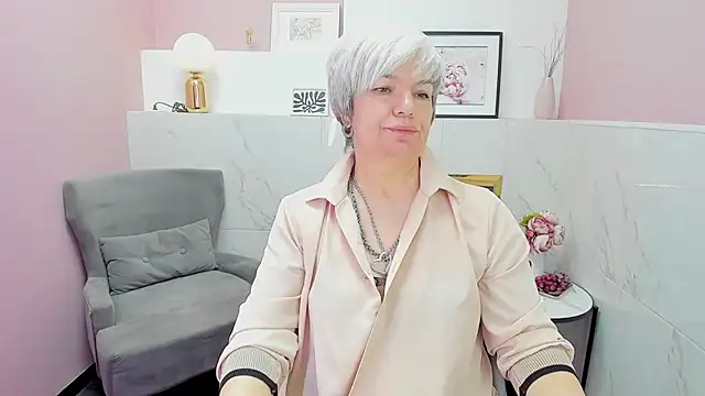 CarmenSoft online show from 01/08/25, 05:48