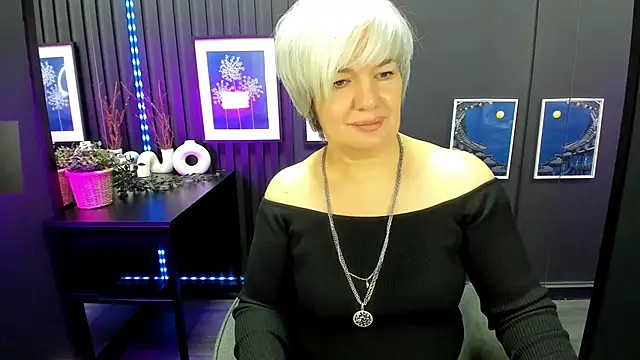 CarmenSoft online show from 11/28/25, 08:33