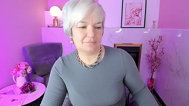 Snapshot of CarmenSoft chatting on 03/20/26, 08:57 CarmenSoft online show from 03/20/26, 08:57