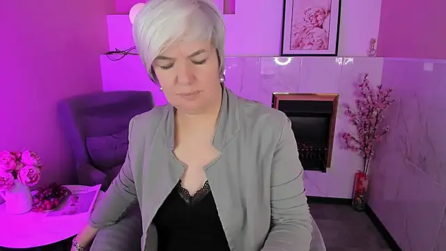 Snapshot of CarmenSoft chatting on 04/04/26, 09:07 CarmenSoft online show from 04/04/26, 09:07