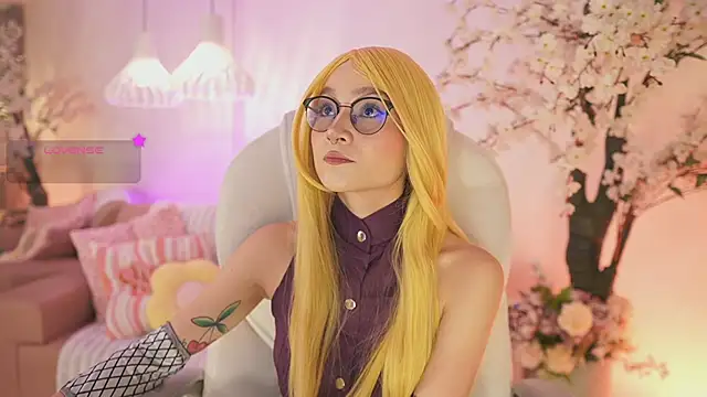 Snapshot of DalahiaRush chatting on 11/03/25, 07:04 DalahiaRush online show from 11/03/25, 07:04