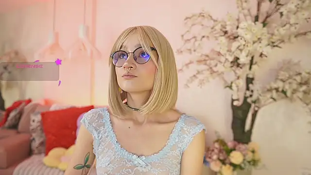 Snapshot of DalahiaRush chatting on 12/03/25, 07:01 DalahiaRush online show from 12/03/25, 07:01