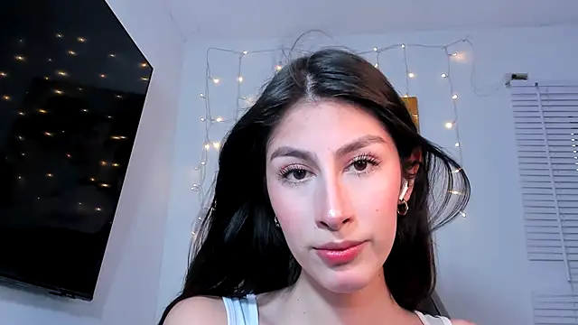 Snapshot of valeria_gonzales_ chatting on 01/16/25, 08:57 valeria gonzales online show from 01/16/25, 08:57