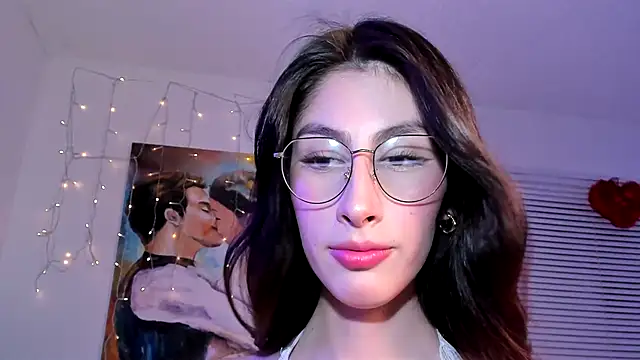 Snapshot of valeria_gonzales_ chatting on 01/26/25, 12:16 valeria gonzales online show from 01/26/25, 12:16