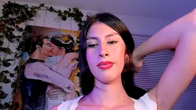 Snapshot of valeria_gonzales_ chatting on 02/12/25, 10:59 valeria gonzales online show from 02/12/25, 10:59