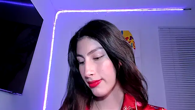 Snapshot of valeria_gonzales_ chatting on 03/15/25, 03:29 valeria gonzales online show from 03/15/25, 03:29