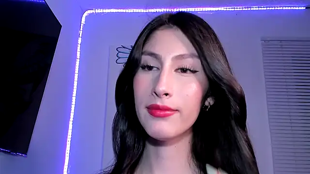 Snapshot of valeria_gonzales_ chatting on 03/19/25, 03:52 valeria gonzales online show from 03/19/25, 03:52