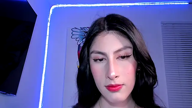 Snapshot of valeria_gonzales_ chatting on 03/22/25, 01:11 valeria gonzales online show from 03/22/25, 01:11