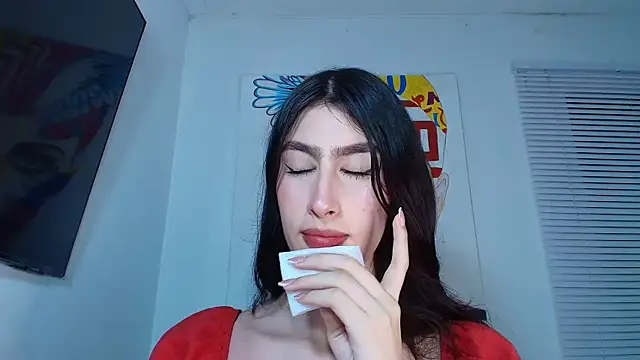 Snapshot of valeria_gonzales_ chatting on 09/24/25, 10:24 valeria gonzales online show from 09/24/25, 10:24