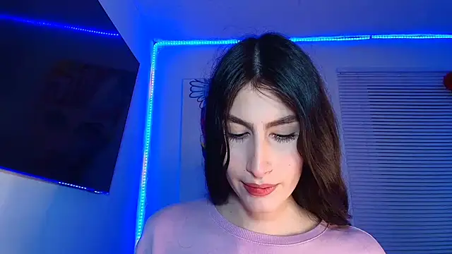 Snapshot of valeria_gonzales_ chatting on 10/02/25, 01:12 valeria gonzales online show from 10/02/25, 01:12