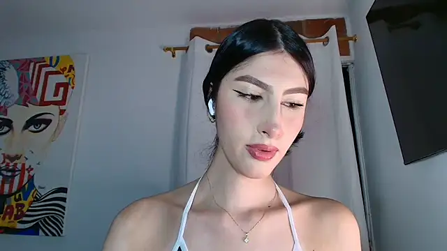 valeria gonzales  online show from 05/06/26, 11:54