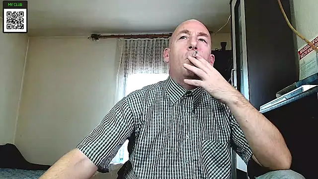 Johan   Barker online show from 12/28/24, 01:17