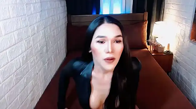 Sexy Adrestia online show from 03/12/25, 06:07