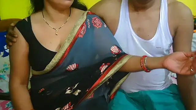 Snapshot of Anushka_21 chatting on 02/16/25, 01:47 Anushka 21 online show from 02/16/25, 01:47