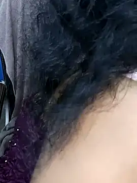 Snapshot of Anushka_21 chatting on 09/12/25, 07:14 Anushka 21 online show from 09/12/25, 07:14