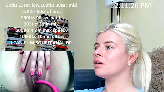 Snapshot of queenofthenighttt chatting on 04/09/26, 12:10 queenofthenighttt online show from 04/09/26, 12:10