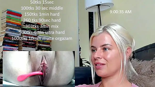 Snapshot of queenofthenighttt chatting on 06/17/26, 07:00 queenofthenighttt online show from 06/17/26, 07:00