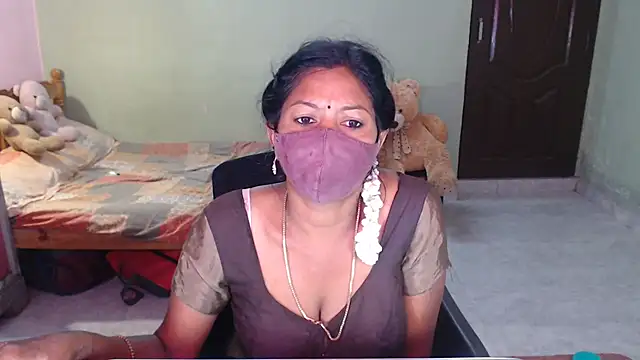 Snapshot of Novapol chatting on 06/21/26, 12:30 Novapol online show from 06/21/26, 12:30